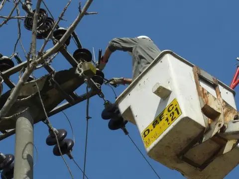 DPEC corta la luz este jueves en Capital y seis localidades