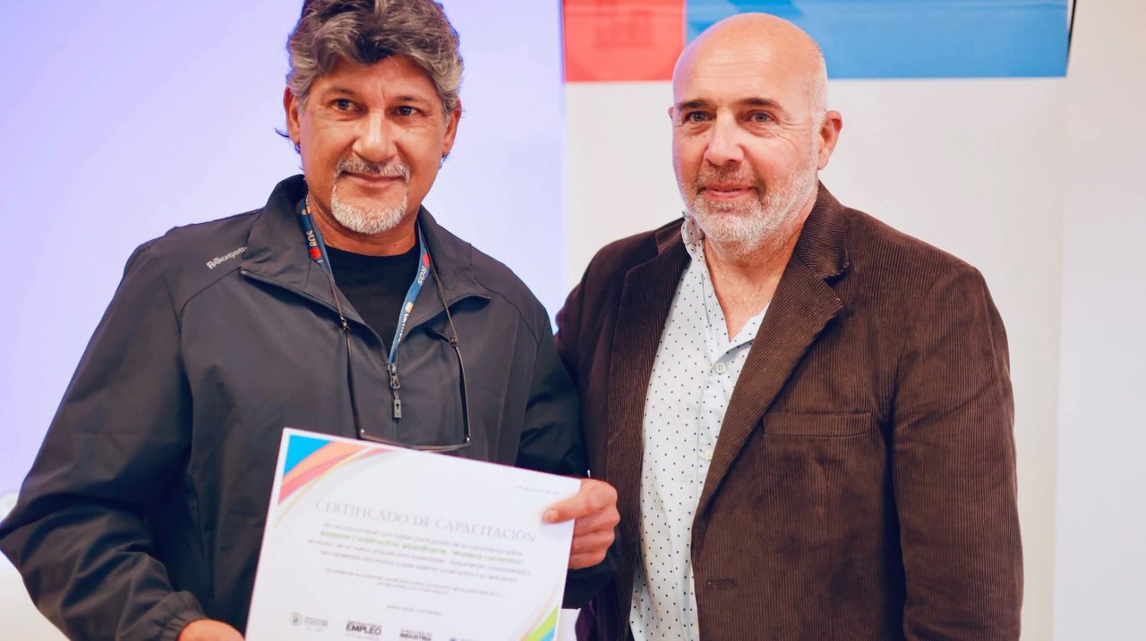 Capacitaron en Santo Tomé sobre construcción con Wood Frame