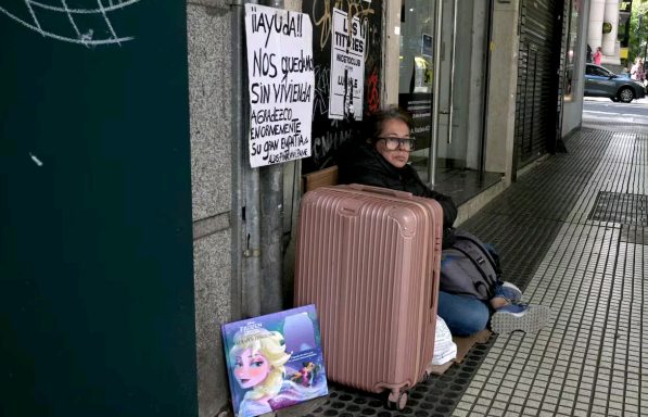 Casi la mitad de las personas en situación de calle tenía el secundario completo