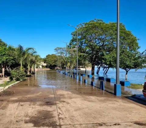 El Paraná supera el pico de 2023 en Itatí y ya hay 192 evacuados