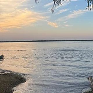 El Paraná crece y alcanza su nivel más alto en un año