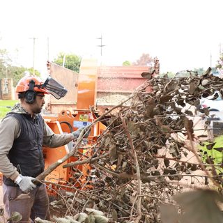 Virasoro suma una chipeadora para mejorar la limpieza urbana
