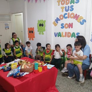 Taller de alimentación saludable en el Jardín Niño Rupa
