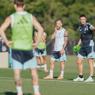 Scaloni perfila el equipo para Argentina vs Suiza por cuartos del Mundial