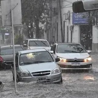 Doble alerta en Corrientes: tormentas fuertes y ráfagas de más de 90 km/h
