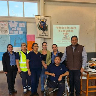 Charla sobre seguridad vial para estudiantes en Virasoro