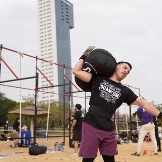 Más de 400 atletas compiten en el torneo Northfit de CrossFit