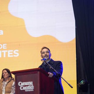 Valdés abrió la Fiesta del Locro en Curuzú Cuatiá
