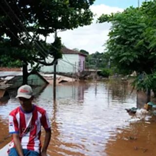 Alerta roja en Ciudad del Este: más de 1200 evacuados por la crecida del Paraná