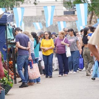 400 expositores llegan al Parque Mitre por las Ferias Francas