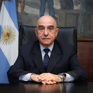 Exfuncionario confirma sobreprecios millonarios en la ANDIS
