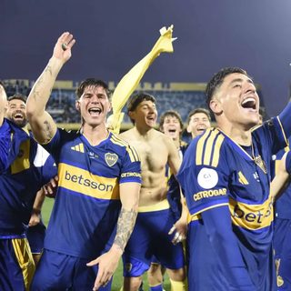Boca goleó a Unión con Flores como figura desde el banco