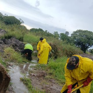 Piden no sacar la basura durante las lluvias en Corrientes