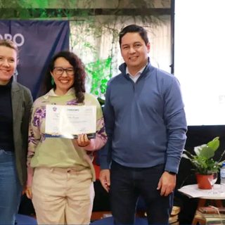 Presentaron en la Feria del Libro "Una chica sin gracia"