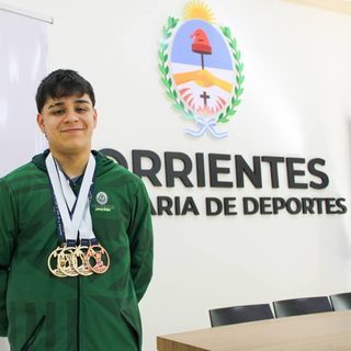 Pesistas correntinos brillaron en Juegos Sudamericanos en Ecuador
