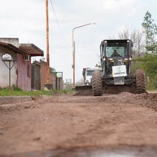 Enripian la calle Héroes de Malvinas por el desvío del puente