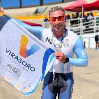Mario Mazo, subcampeón panamericano máster de ciclismo