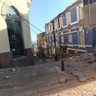Terremoto de magnitud 7,4 deja 111 muertos en Colombia