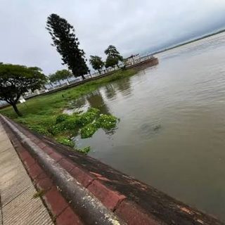 El Paraná superó los 5 metros en Corrientes y sigue en ascenso