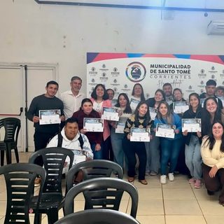 Termina el Curso de Gestión Empresarial con clase sobre IA