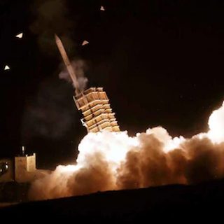 Irán amenaza con una ofensiva total si EEUU no frena los bombardeos