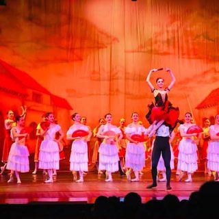 Passion Ballet agotó localidades en el Teatro Vera