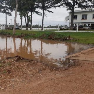 Cierran el paso Alvear-Itaquí por la crecida del río Uruguay