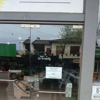 Virasoro: cierran locales comerciales por la crisis