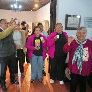 Vecinos celebraron el ritual de la Caña con Ruda