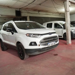 Corrientes remata 26 motos y seis vehículos en desuso