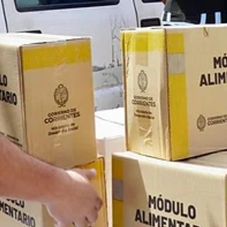 Refuerzan la asistencia a familias afectadas por la crecida del Paraná en Itatí y Paso de la Patria