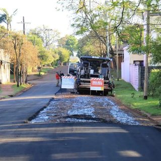 Avanza el asfaltado de calle Félix de Azara en Virasoro