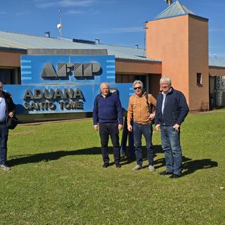 Despachantes de aduana cuestionan la desregulación de Sturzenegger