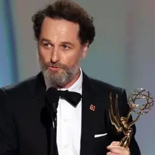 Emmy 2026: "Widow's Bay" y "The Pitt", grandes ganadoras