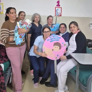 Jornada de lactancia materna en el Hospital Sussini