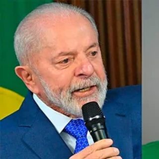 Brasil define su futuro en un balotaje entre Flávio Bolsonaro y Lula