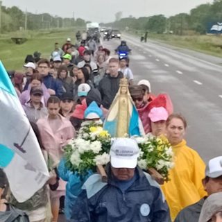La UNNE peregrina a Itatí con apoyo sanitario y de fuerzas de seguridad
