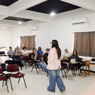 Charla sobre el sello Hecho en Corrientes para emprendedores locales
