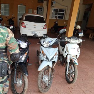 Secuestran tres motos y un auto con papeles truchos en Santo Tomé