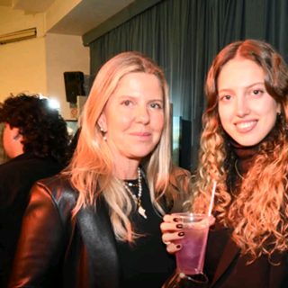 Networking y arte se combinan en velada empresarial