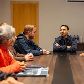 Valdés recorrió Ituzaingó e Isla Apipé tras la crecida del Paraná