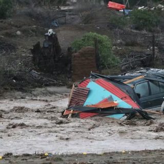 Temporal en Chile deja 13 muertos y 63.000 aislados