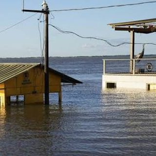 Crecida del Paraná: 339 autoevacuados en Corrientes y 10 barrios en alerta