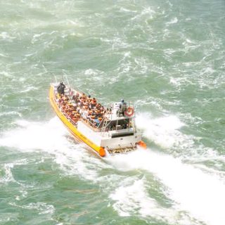 Turista neerlandés muere al volcar una lancha en Iguazú
