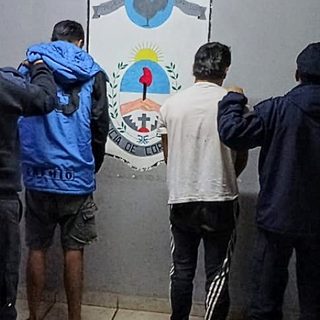 Detuvieron a asaltantes tras forcejeo en comercio de Tablada