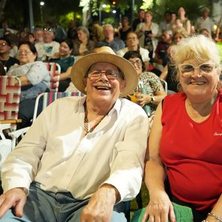 Multitud homenajeó al Taita del Chamamé en su plazoleta