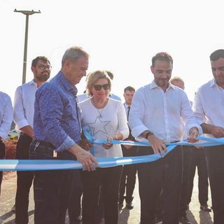 Inauguraron el acceso pavimentado al Complejo Industrial Zozzoli