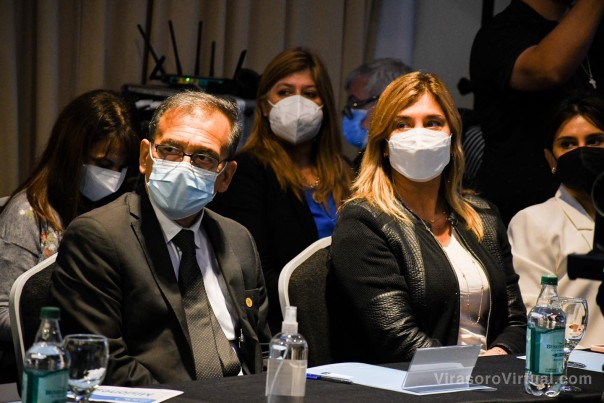 Cardozo representó a Corrientes en el Consejo Regional de Salud