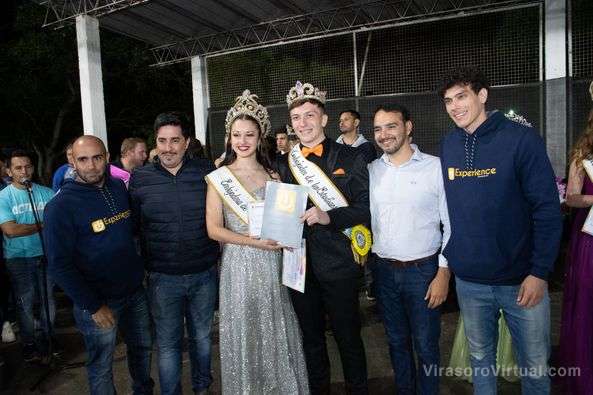 Con mucha alegría, diversión y baile, despidieron una edición más de la #Estudiantina