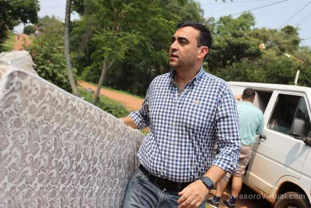 Siguen trabajando en la asistencia y logística de evacuación para las familias afectadas por la creciente